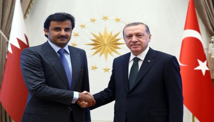 أمير قطر في إسطنبول لبحث تطورات المنطقة مع أردوغان