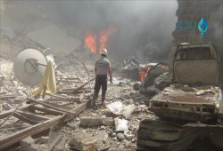 عشرات القتلى والجرحى بقصف إدلب وحلب ودوما