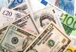 الدولار يستقر في السوق السوداء مسجلًا 15.70 جنيهًا للبيع