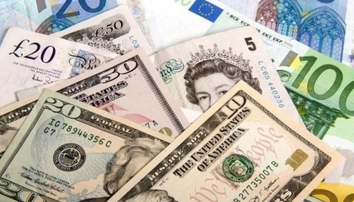 الدولار يستقر في السوق السوداء مسجلًا 15.70 جنيهًا للبيع