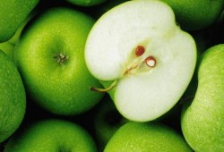 تسعة أطعمة " مذهلة" تسرع عملية الأيض وحرق الدهون