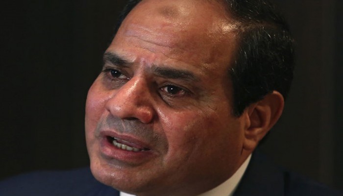 "ساعدوني لا تثوروا ضدي".. السيسي مرعوب ويتسول شفقة المصريين