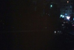 السيول تجتاح قرية بسوهاج.. وتأخر معدات الرى يؤجل عملية إنقاذ الأهالي المحاصرين