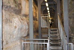 موقع صهيوني: الحفريات تحت الأقصى نفذت بتعاون مع الأوقاف