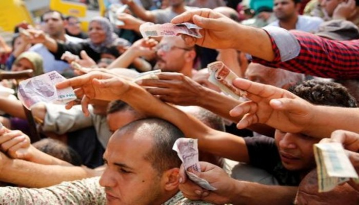 الصحافة العالمية تحذر: ارتفاع جنوني للأسعار بمصر وإنفجار الأوضاع بات وشيكاً