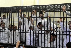 290 سنة على 104 رافضين للانقلاب بهزلية "بولاق أبو العلا"