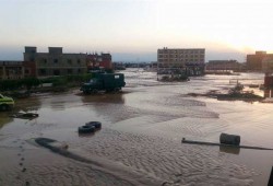 22 قتيلاً ضحايا السيول في أربعة أيام