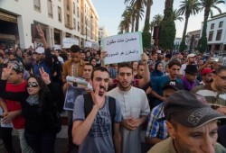 المغرب : توقيفات بقضية بائع السمك بتهمة القتل "غير المتعمد"