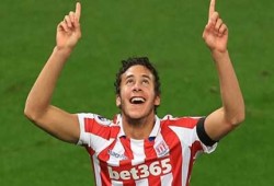 الإعلام والجمهور الانجليزي : هدف رمضان صبحي ضربة كبيرة (فيديو)