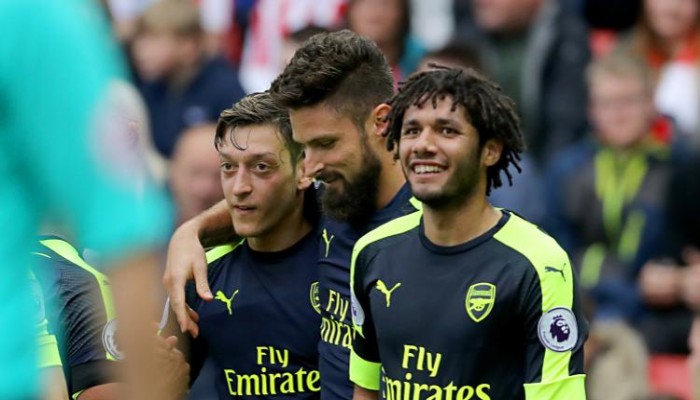 بهدف ساحر وصناعة مصرية .. أوزيل والنني يقودان أرسنال لفوز ثمين على لودوجورتس (فيديو)