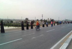 ثوار أبو حماد بالشرقية يتظاهرون في ختام إسبوع"العيشة مرار"