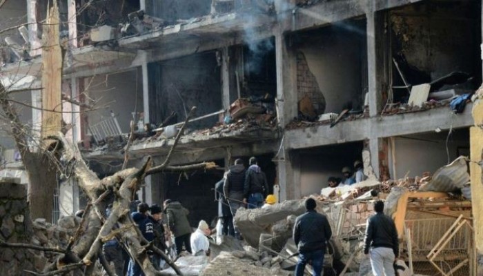 ارتفاع حصيلة انفجار دياربكر التركية إلى 8 قتلى و100 جريح