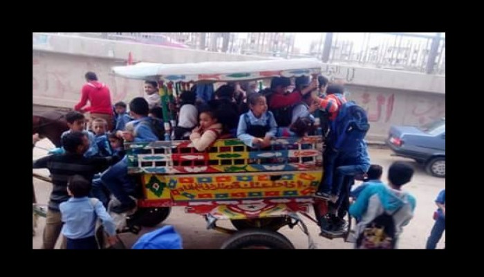 أهالى كفر الدوار يستنكرون تجاهل مجلس المدينة لشكواهم ويؤكدون تعرُّض حياة أطفالهم للخطر