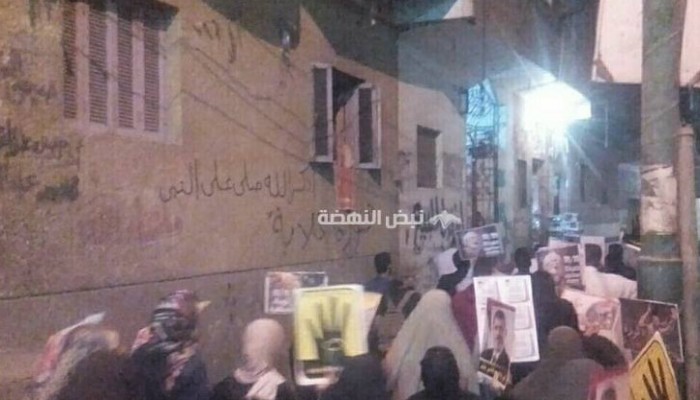 كرداسة تهتف: الثورة ثورة أحرار .. وتطالب بإسقاط السيسي وانقلابه