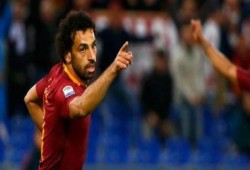 محمد صلاح وباسم وتريزيجيه يقودون الفراعنة أمام غانا
