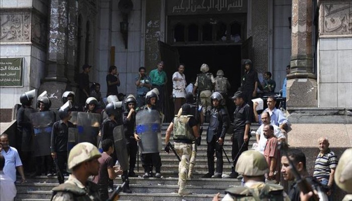 لإستشعارهم الحرج من القضية الملففة..ثالث قاض يتنحى عن نظر "أحداث مسجد الفتح" خلال عامين