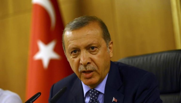 أردوغان موجها حديثه لرئيس البرلمان الأوروبي : من أنت أيها "الوقح"