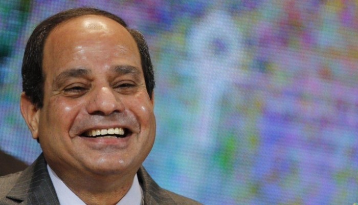 هاشتاج "عيوب السيسي" يتصدر تويتر.. ومغردون: "متآمر وأهبل"