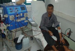 مرضى الكلى في مصر: ننتظر "الموت" بعد أيام بسبب "بيزنس" الحكومة