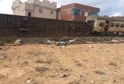 خروج قطار ركاب عن القضبان بخط القاهرة ـ مطروح دون وقوع إصابات
