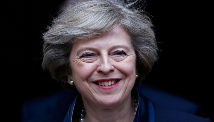 بريطانيا "أكبر مستثمر في مصر" تصنف نظام الانقلاب كدولة "غير متعاونة" وتوصيات بتخفيض الاستثمار