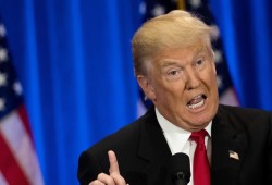 داعم لترامب: نعامل المسلمين كما اليابانيين بالحرب العالمية