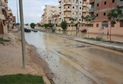 أهالى النوبارية بالبحيرة يستغيثون من غرق الشوارع بمياه الصرف