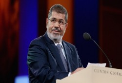 "حكومة السيسي الفاشلة" تستعين بسياسات حكومة "الرئيس مرسي" لمحاولة إنقاذ الاقتصاد من الانهيار