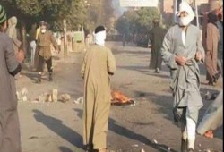 في غياب أمن الانقلاب: حرب شوارع وإصابة 14 في اشتباكات بين عائلتين بنجع حمادي