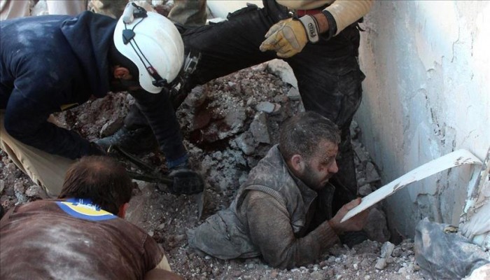 استشهاد 40 مدنيا في قصف للاحتلال الروسي ونظام الأسد على أحياء حلب الشرقية