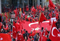 مظاهرة حاشدة لأتراك في بلجيكا