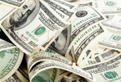 الدولار يلامس 18 جنيها في البنوك