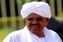 الرئاسة السودانية تنفي وفاة "البشير" بأزمة قلبية