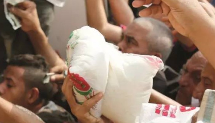 تموين الانقلاب تتراجع عن قرار رفع سعر السكر إلى 11 جنيها
