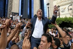 "الدولي للصحفيين" يطالب حكومة الانقلاب بكف أيديها عن النقابة وأعضائها