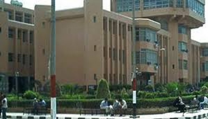 أمن الانقلاب يقتحم جامعة المنوفية ويعتقل طلابًا للمرة الثانية