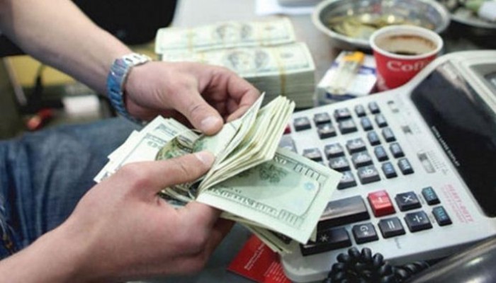 تعرف على سعر الدولار بالبنوك في نهاية تعاملات الجمعة