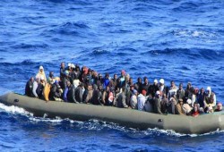 لم تعلن عن جنسياتهم.. إيطاليا تنقذ 193 مهاجرا وتنتشل 7 جثامين