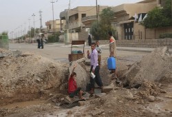 أحياء الموصل المحررة.. خدمات مدمّرة وخطط متواضعة لإعادة الإعمار