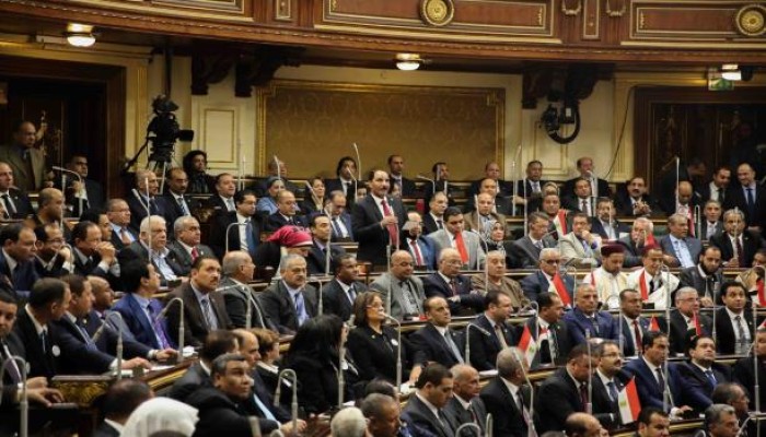 "قل فيه كما تشاء" .. برلمان السيسي مرتع للفساد وإهدار المال العام وأصحاب المصالح