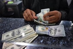 الدولار يرتفع إلى 18.25 جنيهًا للبيع في البنوك