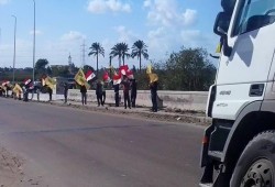 البحيرة : سلسلة بشرية لثوار كفر الدوار تندد بغلاء الأسعار وتدهور المعيشة