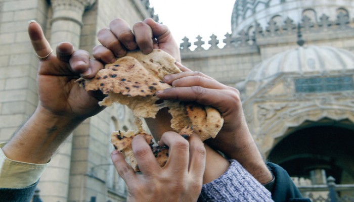 خبير اقتصادي يتوقع إعلان مصر إفلاسها قريباً
