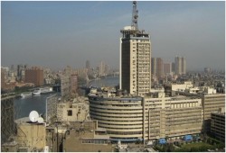 الانقلاب يضع قبضته على الإعلام المصري.. إلغاء"الإذاعة والتلفزيون"و"الأعلى للصحافة"