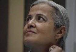 مني مينا: 50 مليار جنيه زيادة في أسعار الدواء بعد تعويم الجنيه