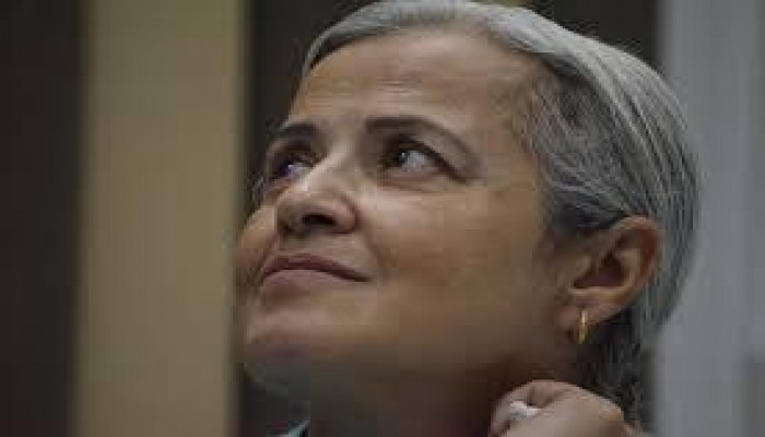 مني مينا: 50 مليار جنيه زيادة في أسعار الدواء بعد تعويم الجنيه