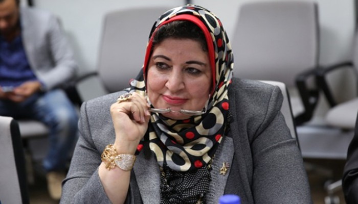 برلمان السيسي يقترح إجبار الأطباء والمهندسين على دفع مصاريف التعليم قبل السفر للخارج