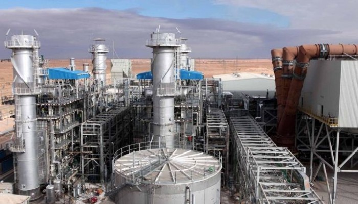 وزارة البترول بحكومة الانقلاب  تقترض 200 مليون دولار