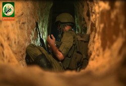 القسام تعلن استشهاد مقاتلين في نفق عسكري