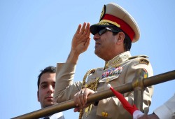 للمرة الثانية حكومة السيسي ترفع أسعار الدواء 50% .. ولا عزاء للفقراء